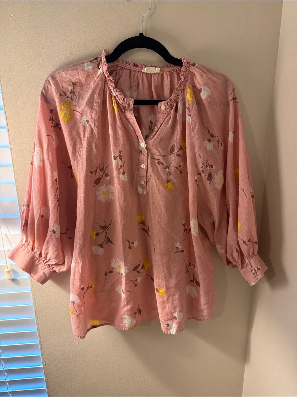 a.n.a Pink Floral Ruffled Peasant Blouse